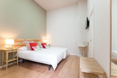 Triana 103 &